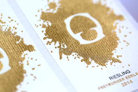 Etiketten_praegen_Goldfolie