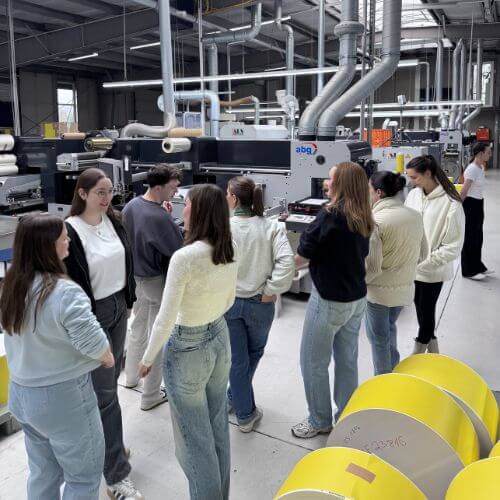 Schulklassen-bei-etikett.de-Produktion