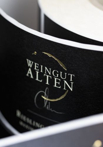 Weinetiketten-Weingut-Alten